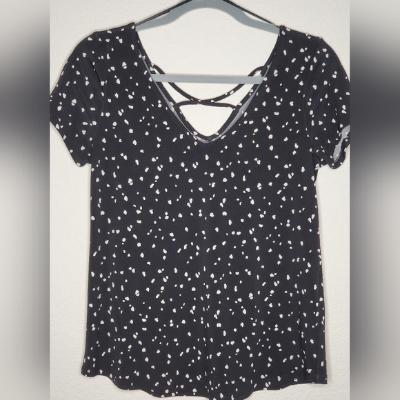 Kaileigh Polka-dot Top - Picture 7 of 7